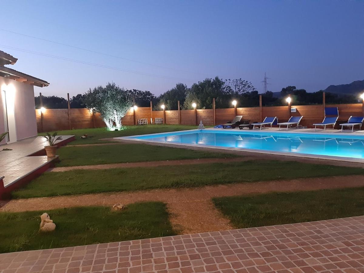 Villa Erilia San Giovanni Suèrgiu Zewnętrze zdjęcie